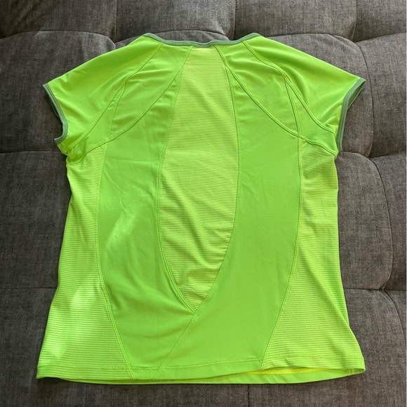 Nike Workout Top - Picture 3 of 3